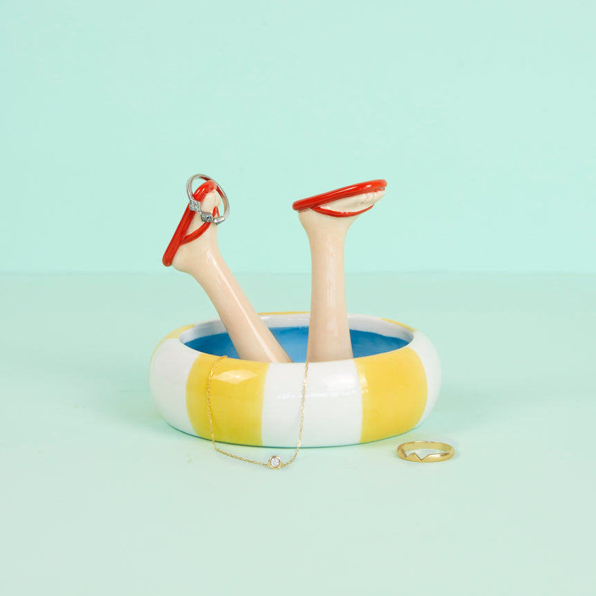 Happy Legs Summer Ring holder