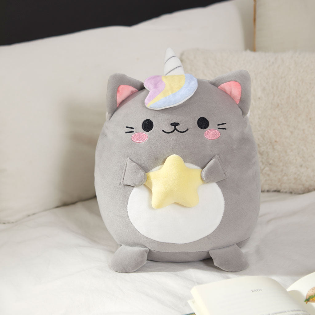Fluffy Kawaii Starry Cushion