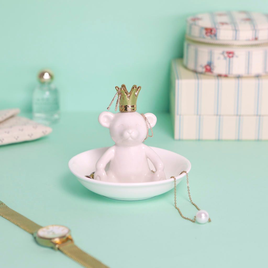 The King Ring Holder