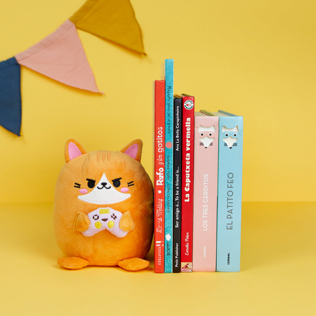 Kawaii Gamer Bookend