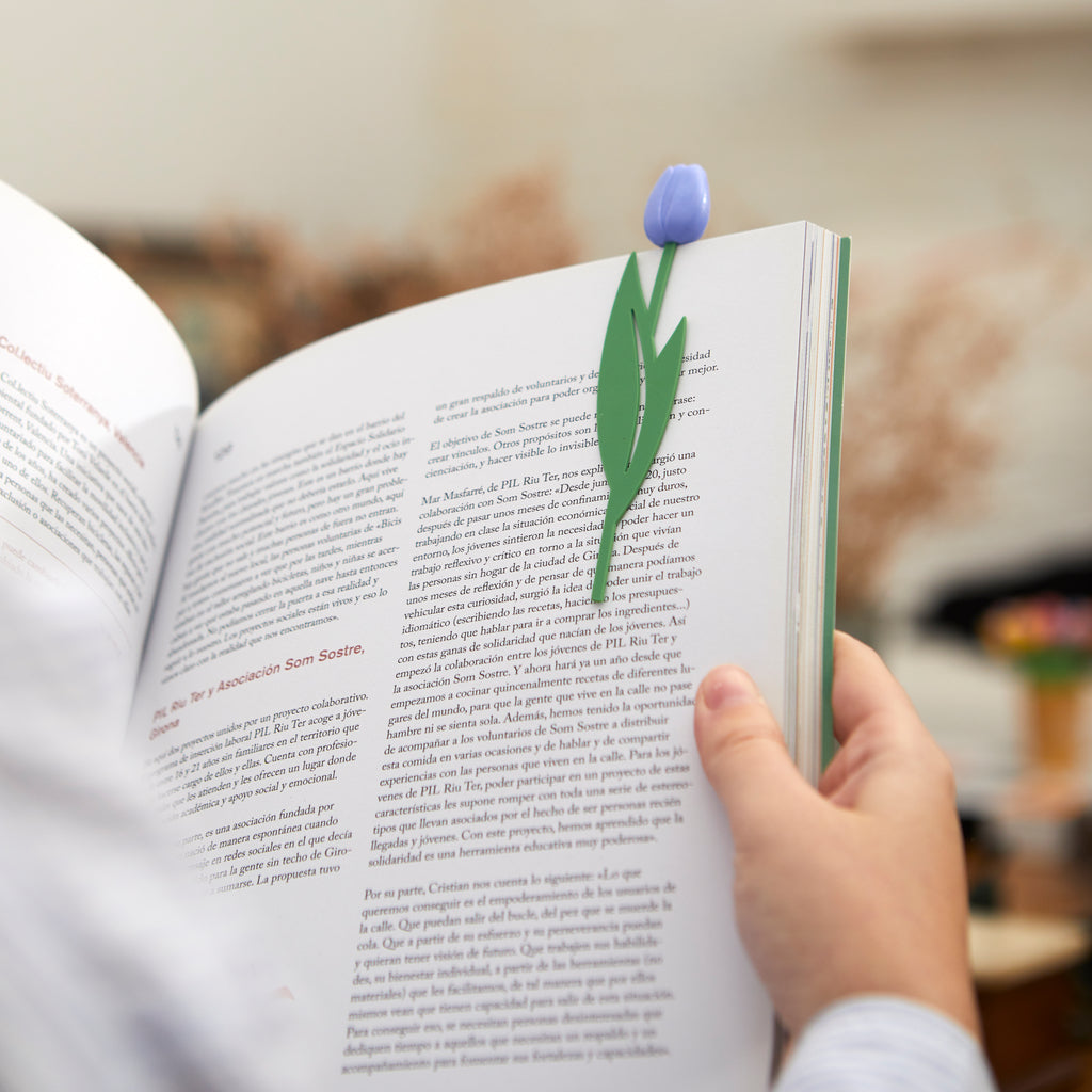 Tulip Bookmark