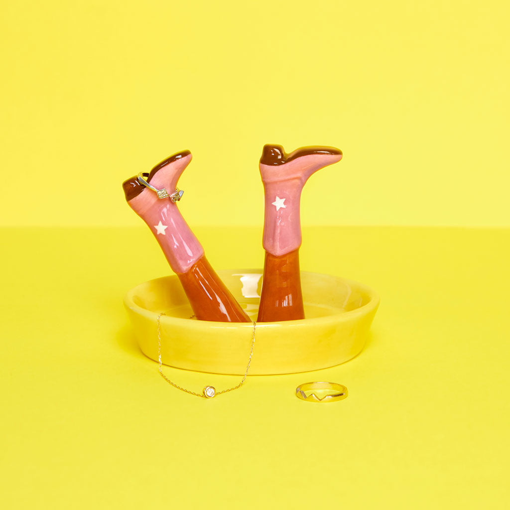Happy Legs Country Ring Holder
