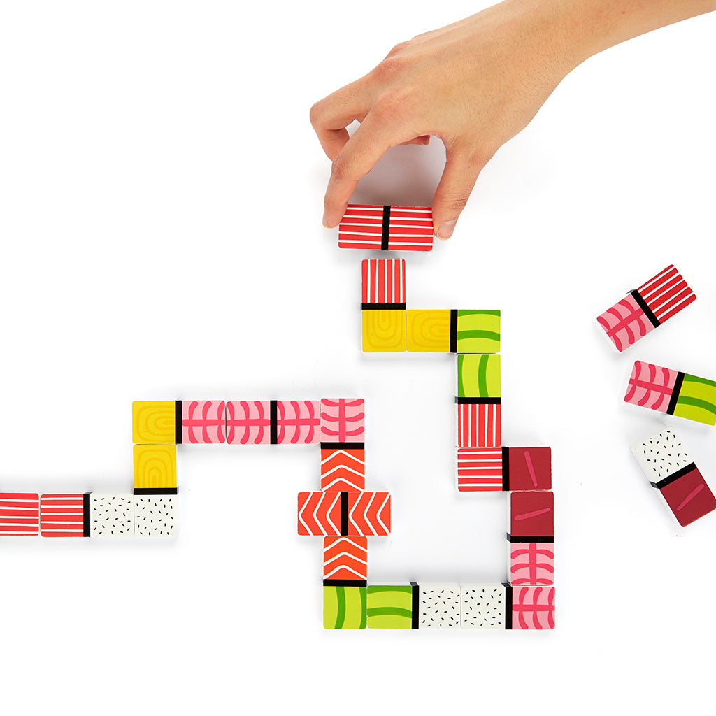 Domigiri Dominoes Board Game