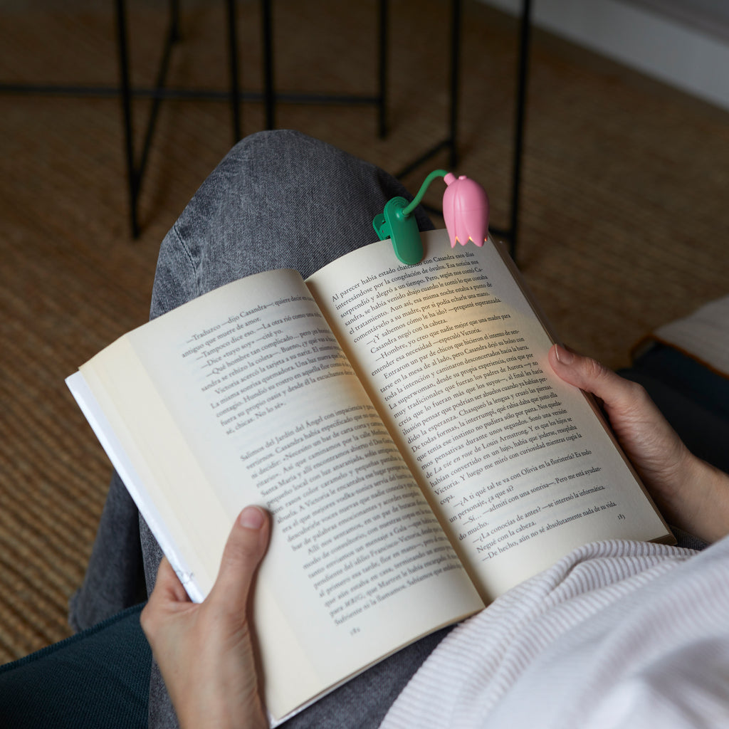 Tulip Book Light