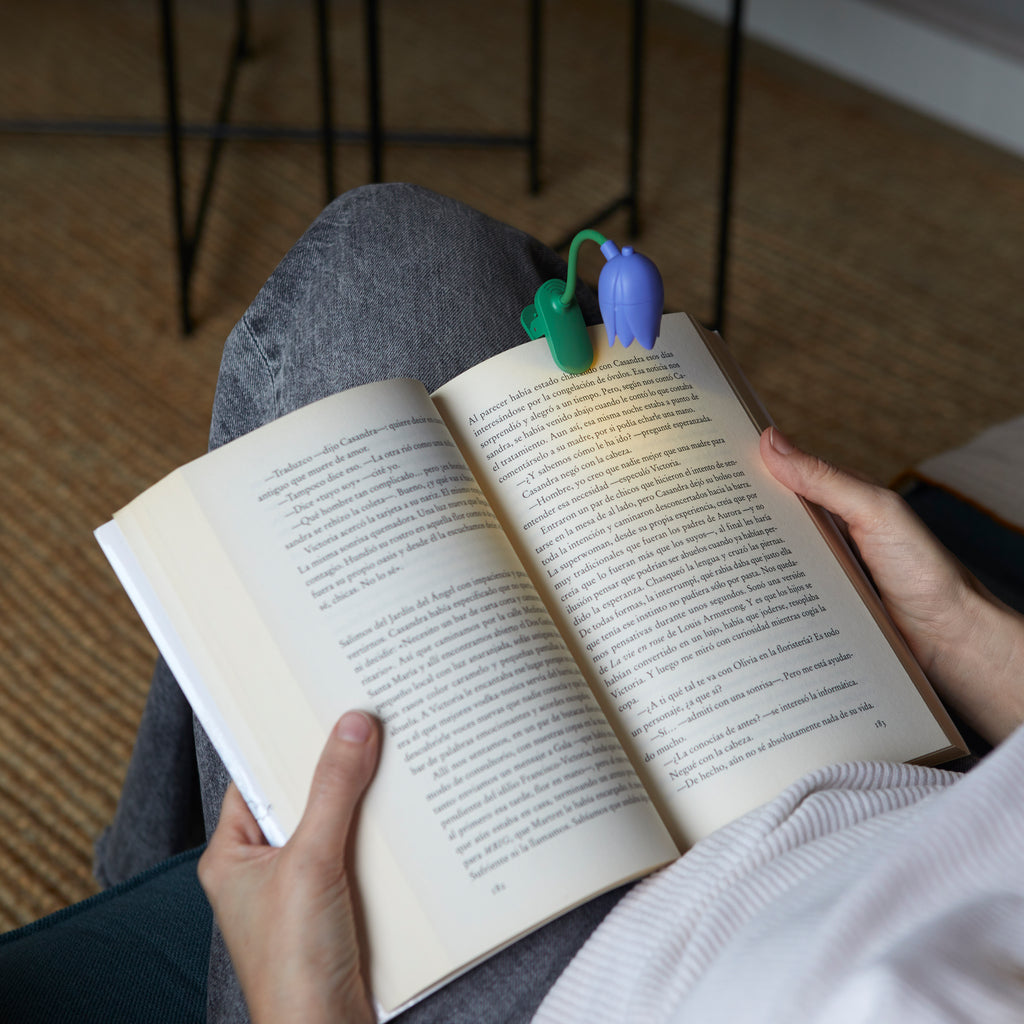 Tulip Book Light
