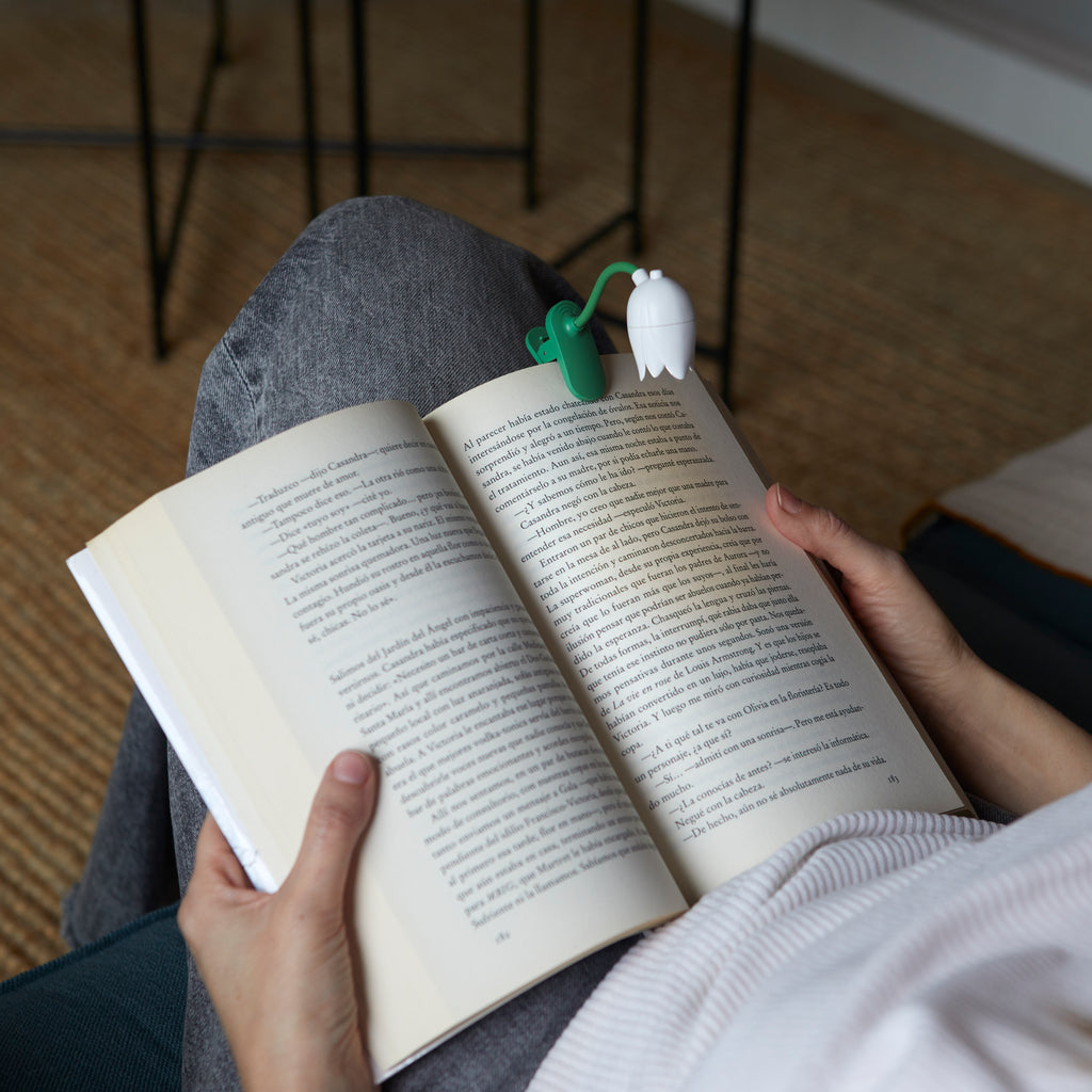 Tulip Book Light