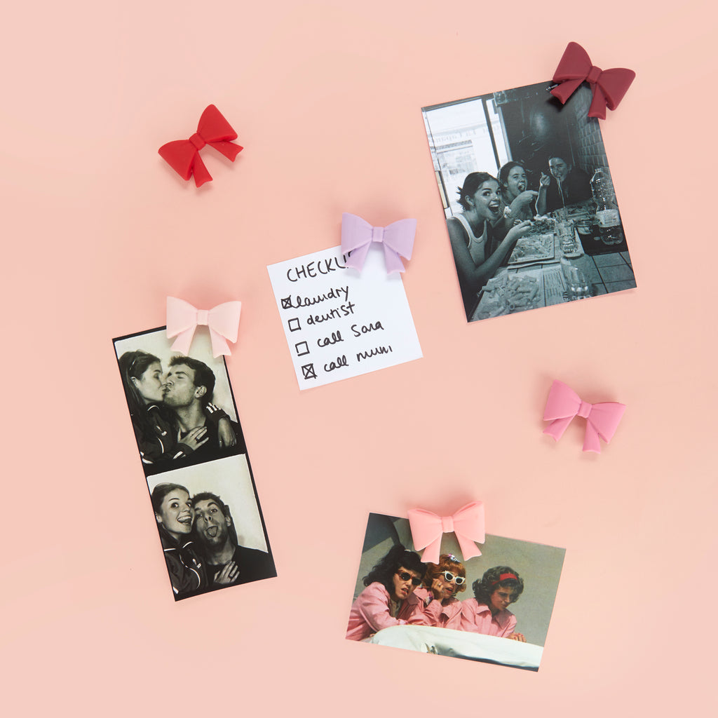Coquette Magnets