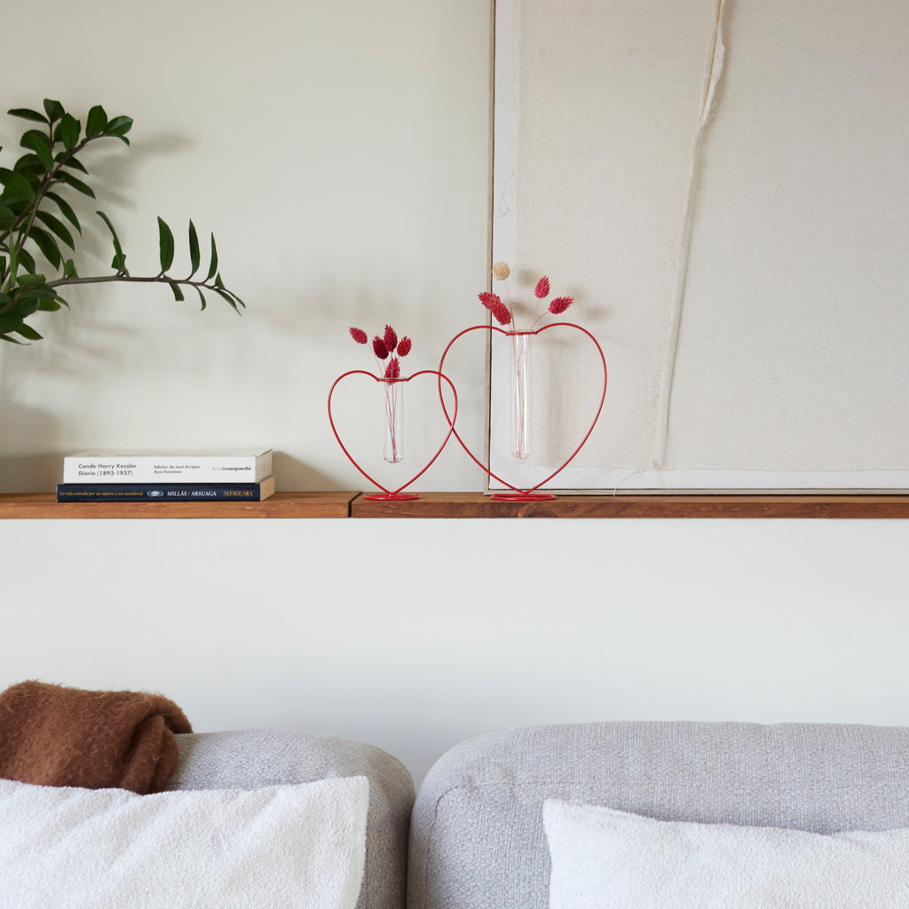 Love Silhouette Vase